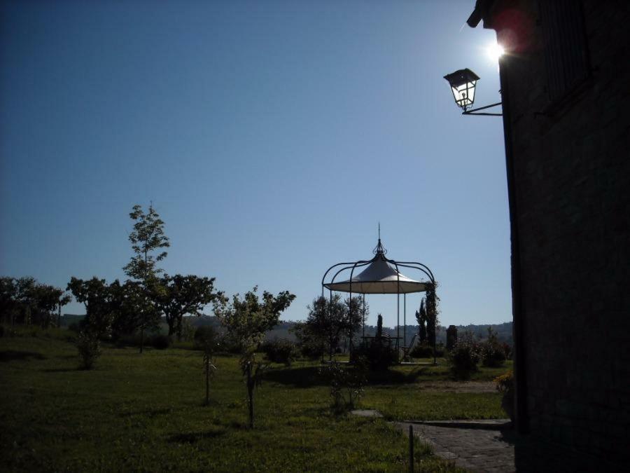 CupramontanaCascinale La Mimosa住宿加早餐旅馆 外观 照片